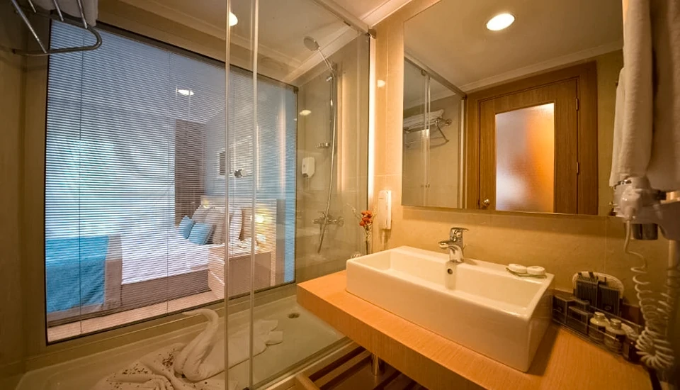 هتل لیماک لیمرا کمر آنتالیا